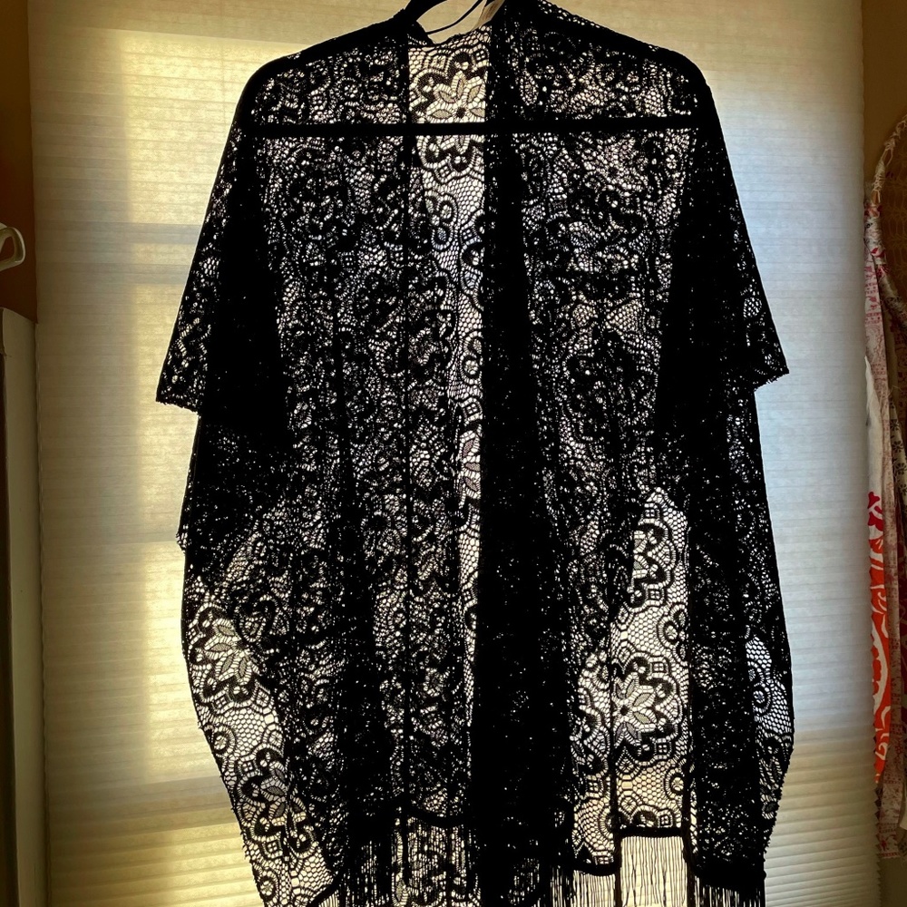 Black kimono